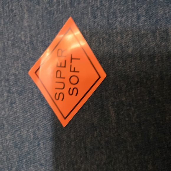 🌺St. John's Bay Teal Short Sleeve Tee - Picture 6 of 7